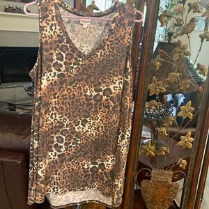 Animal print LuLaRoe tank